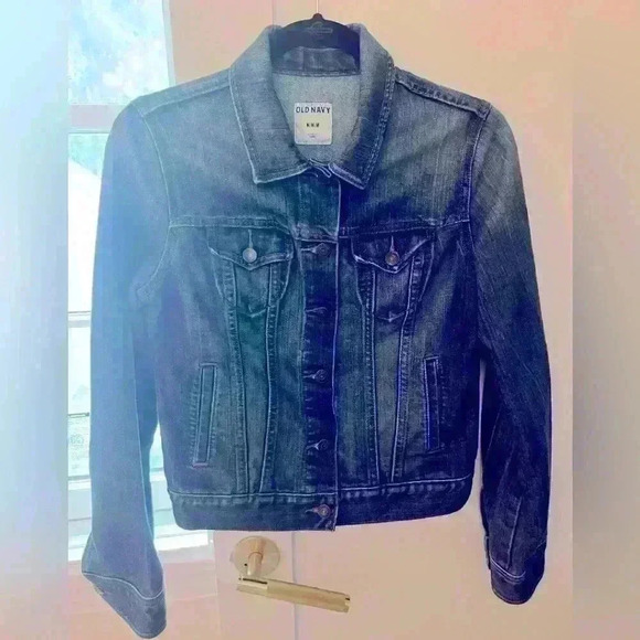 Old Navy denim Trucker dark worn jacket - Picture 1 of 6
